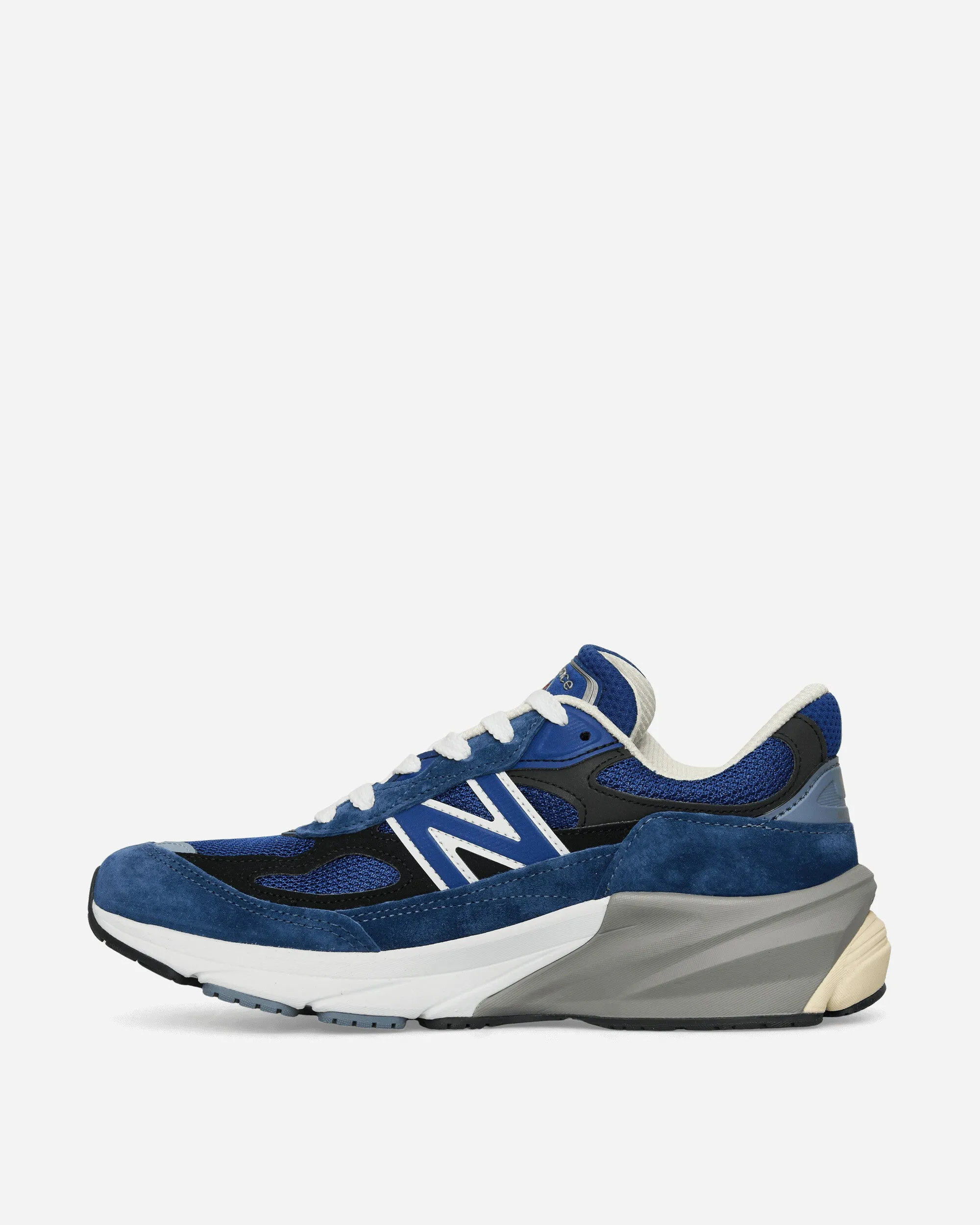 Made in USA 990v6 Sneakers Inkwell