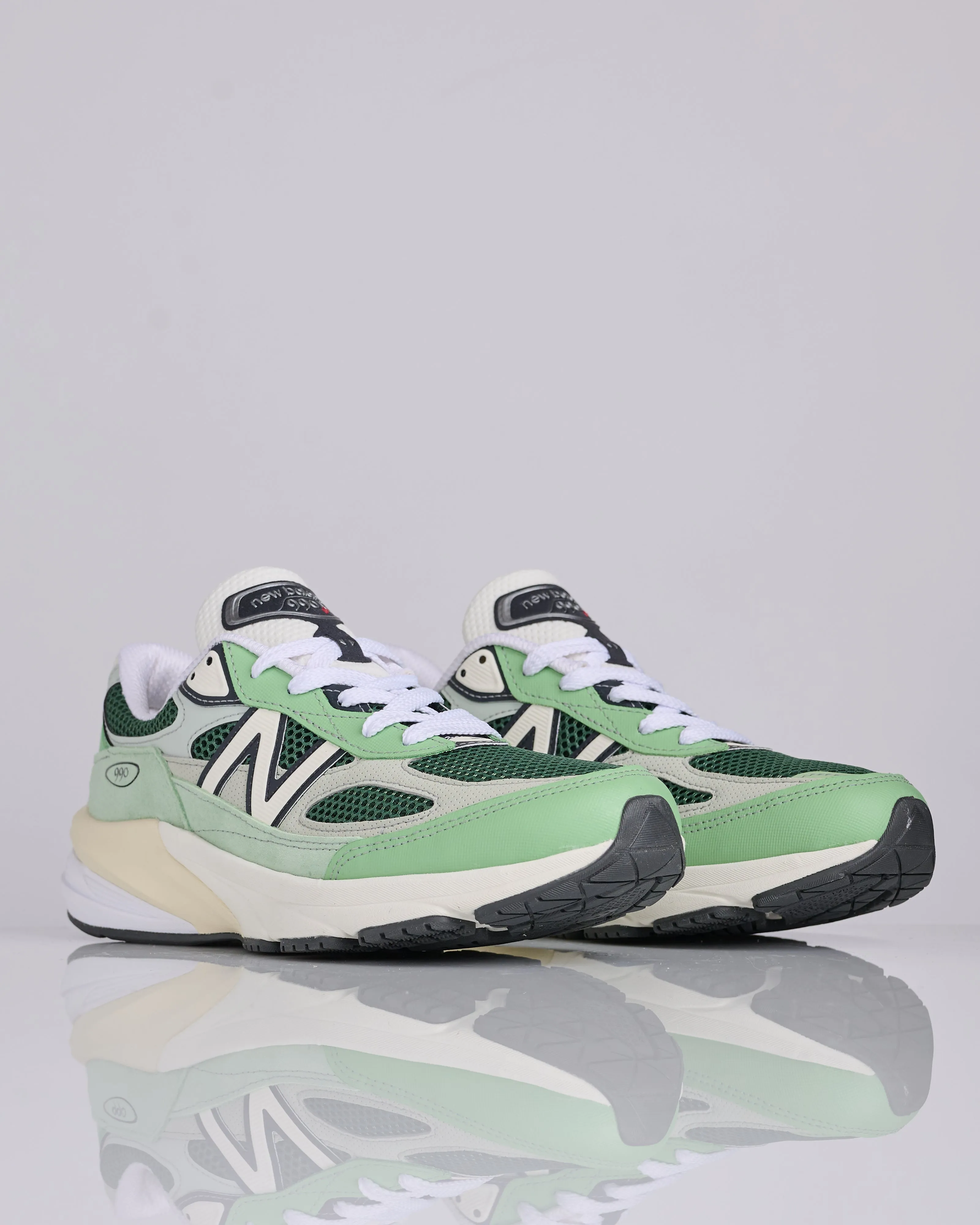 New Balance Made in USA U990v6 Avocado/Natural Mint
